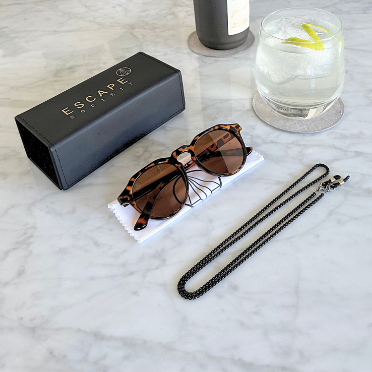 Tortoise Shell Polarised Keyhole Round Lens