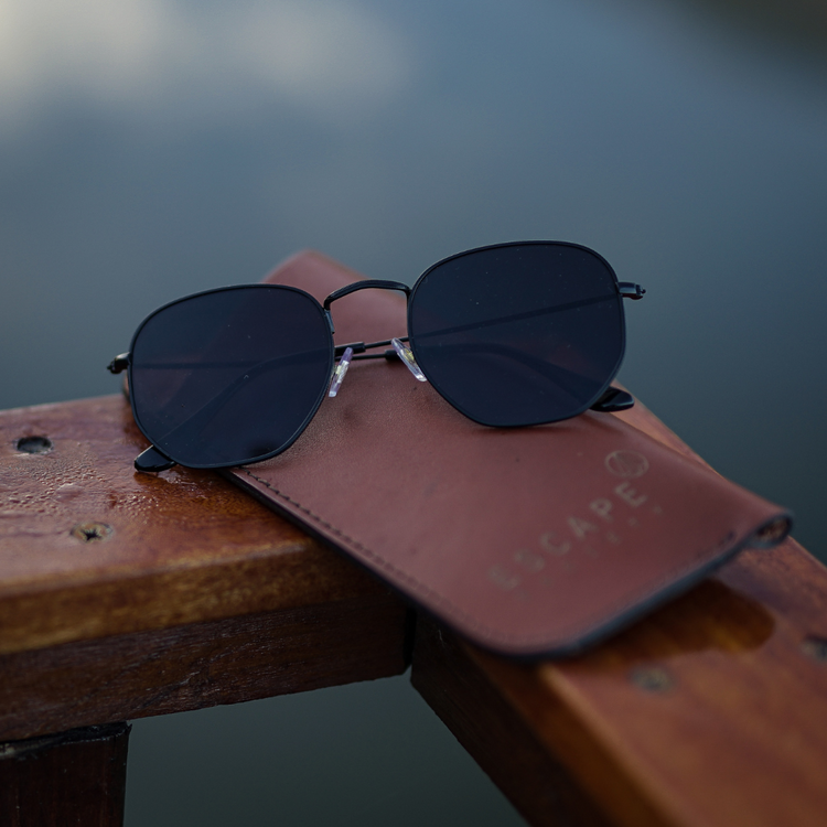 Black Vintage Hexagon Lens With Metal Frame